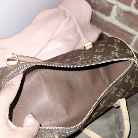 Louis Vuitton Papillion 26 hand bag Monogram - Picture 1 of 4